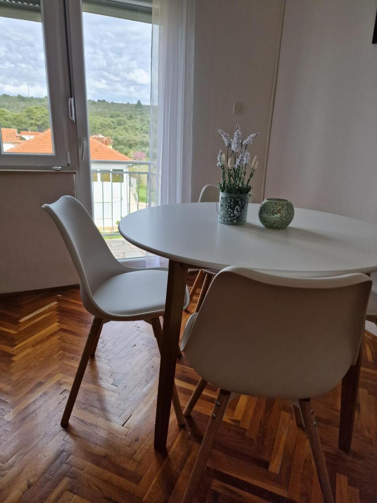 Apartmani Zinda Sukošan Kamer foto