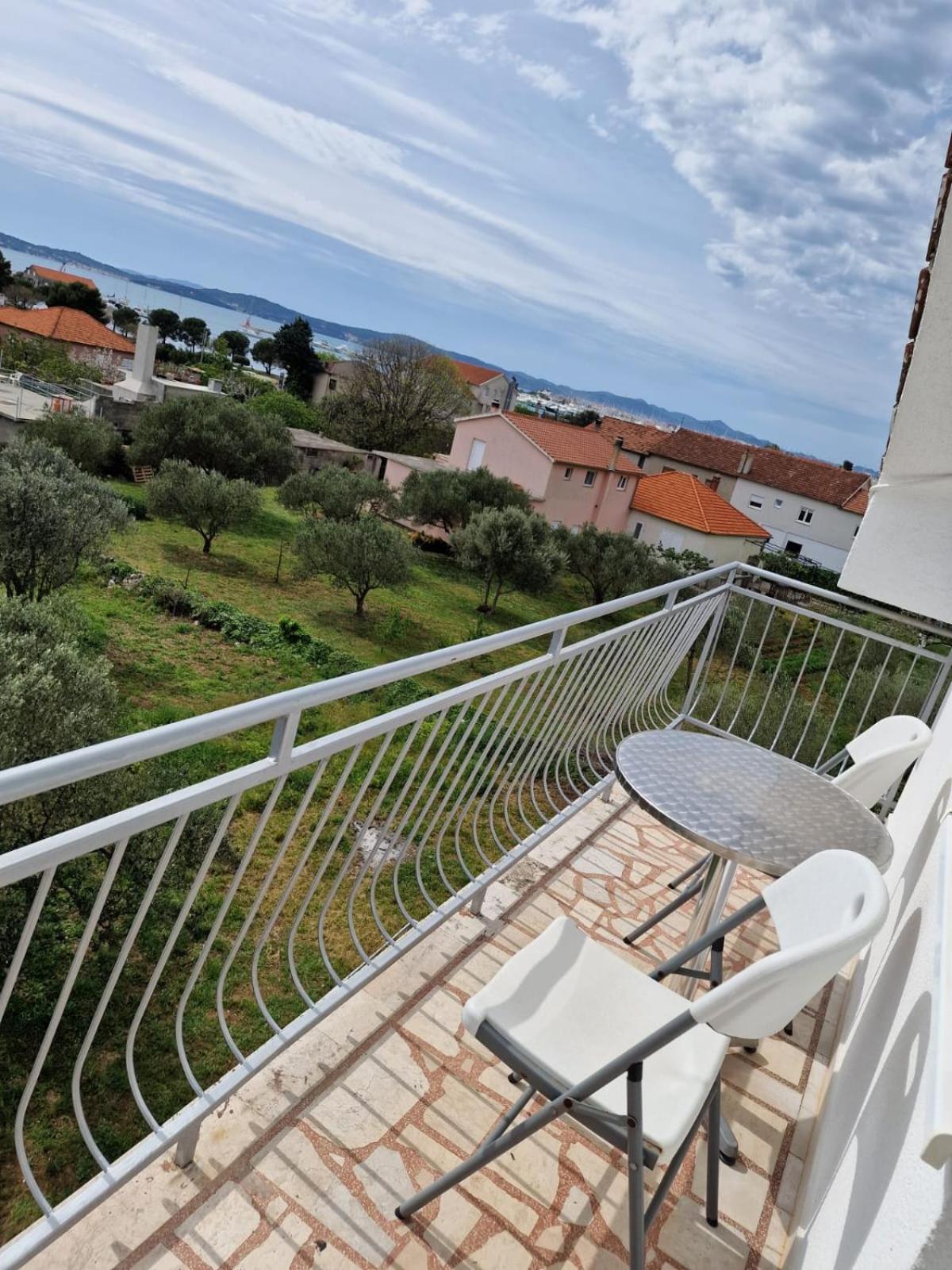 Apartmani Zinda Sukošan Buitenkant foto
